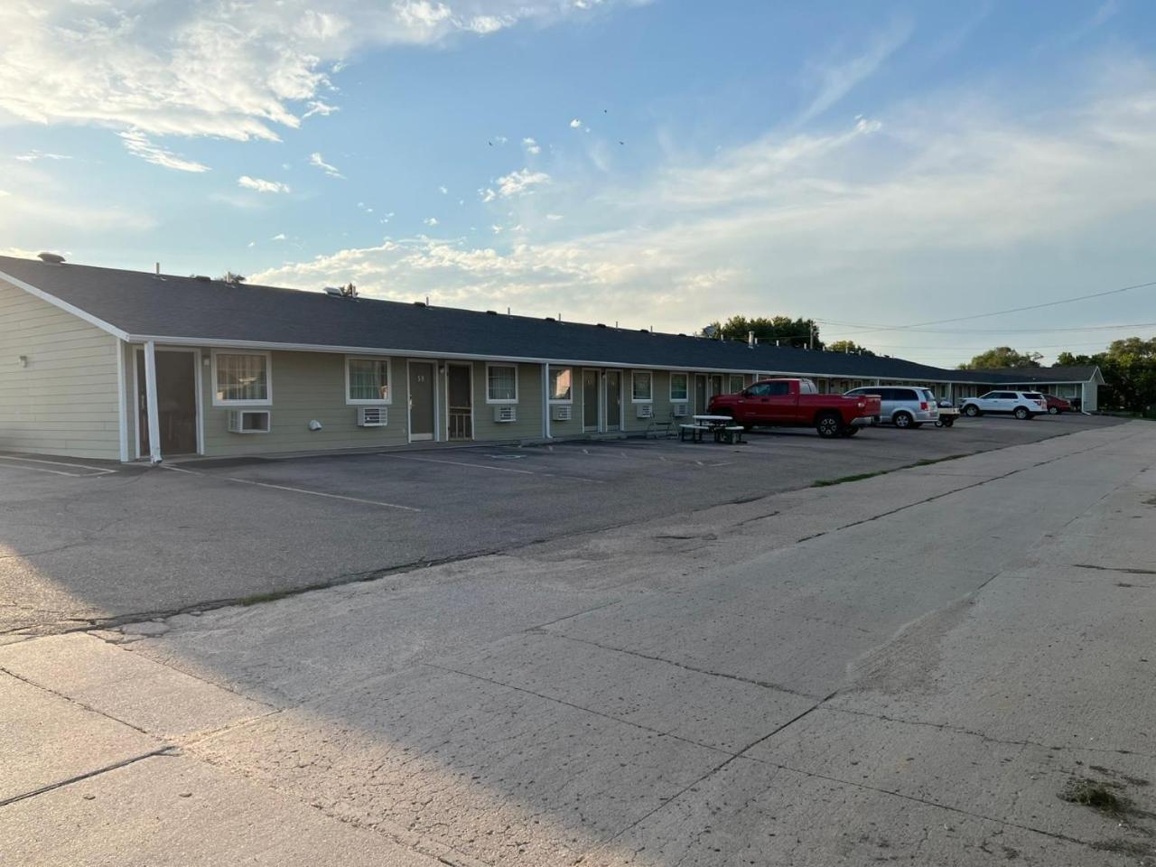 Economy Inn Mccook McCook Exterior foto